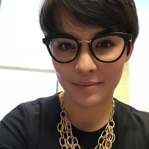 Meet your Posher, Megan